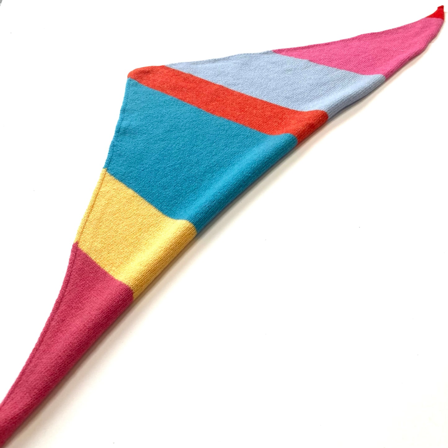 Triangle scarf - Stripey