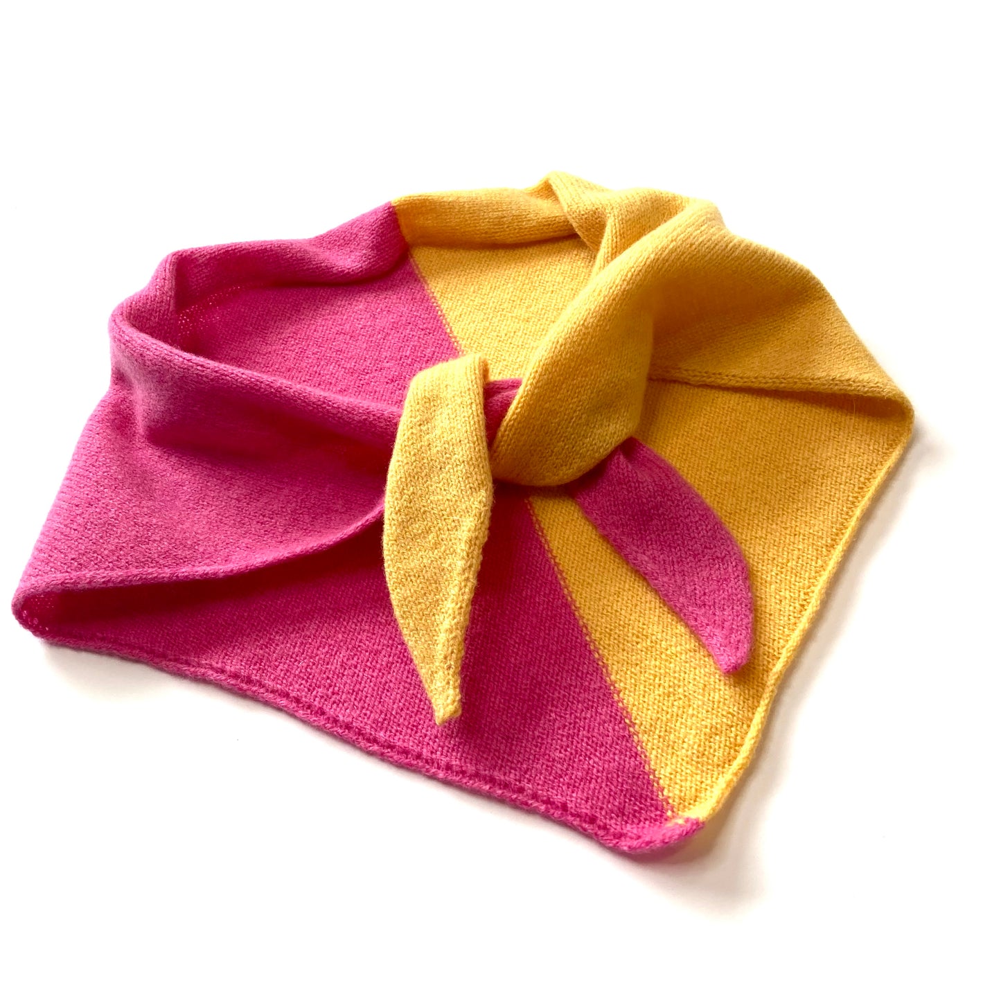 Triangle scarf - half'n'half