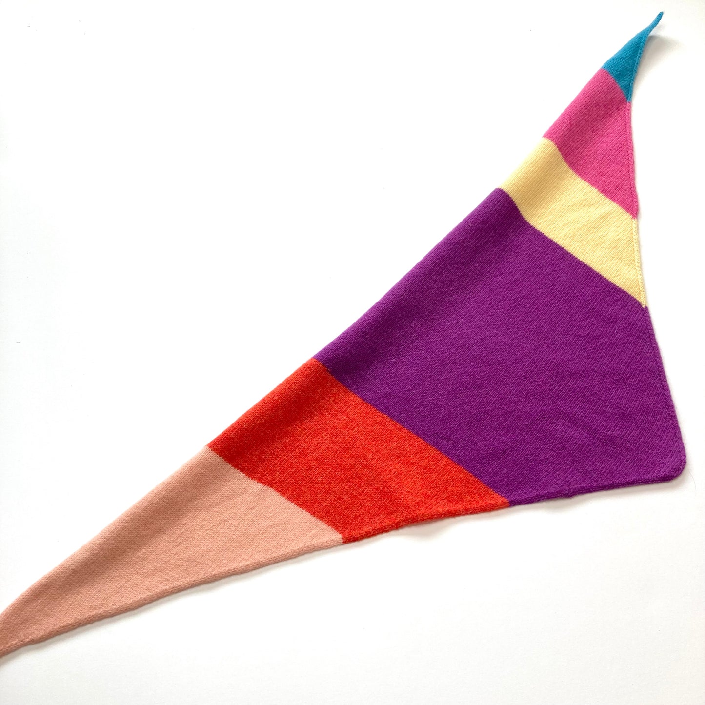 Triangle scarf - Stripey