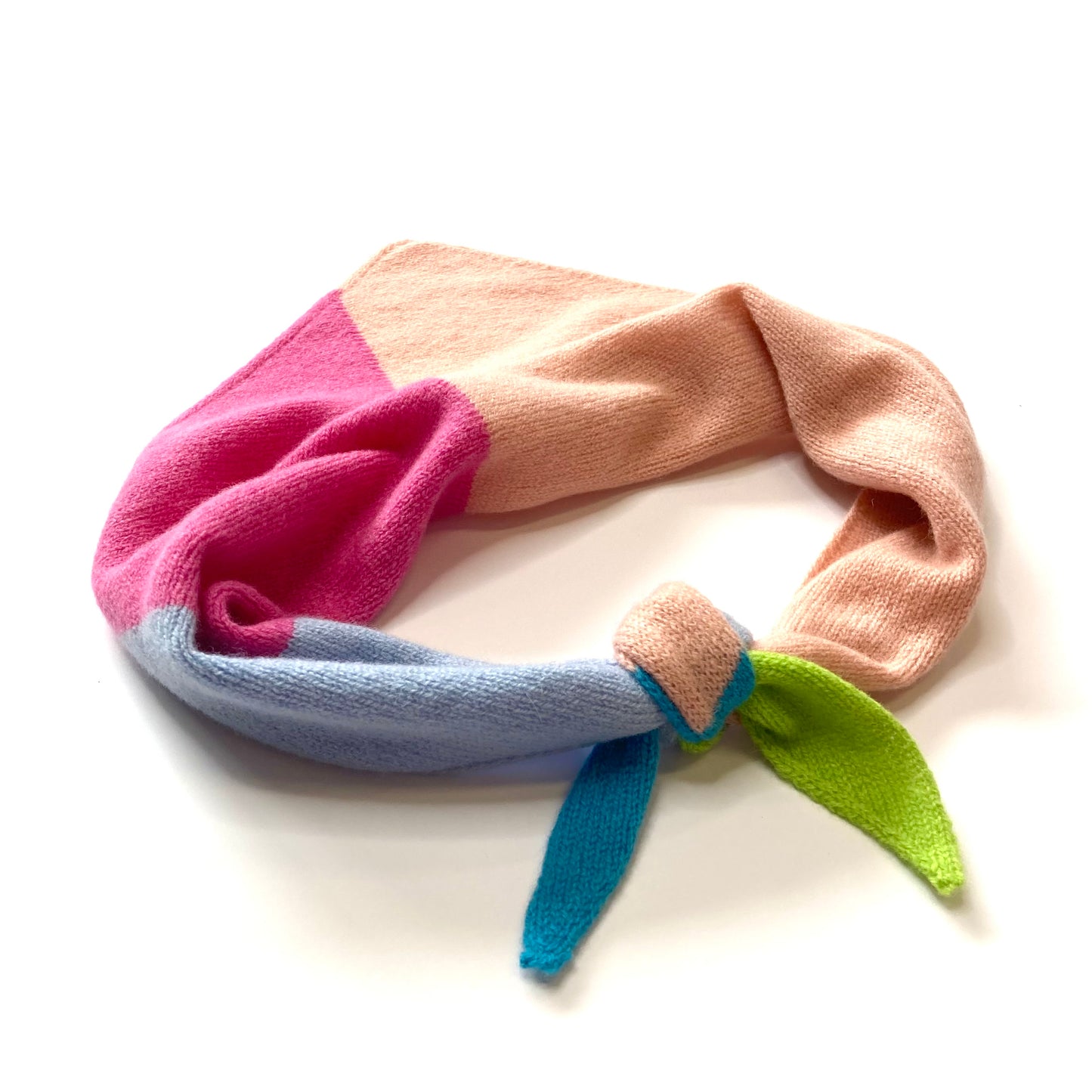 Triangle scarf - Stripey