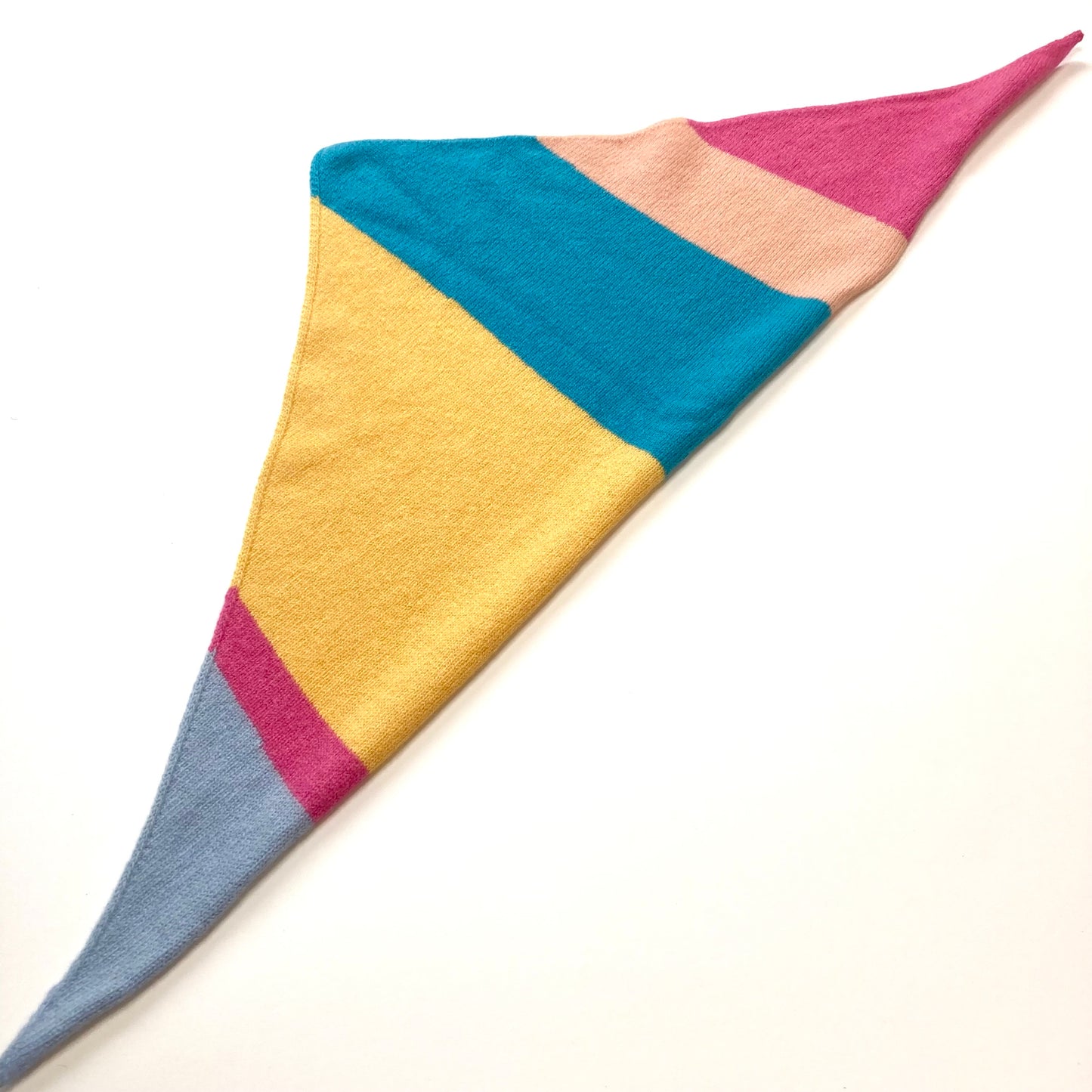 Triangle scarf - Stripey