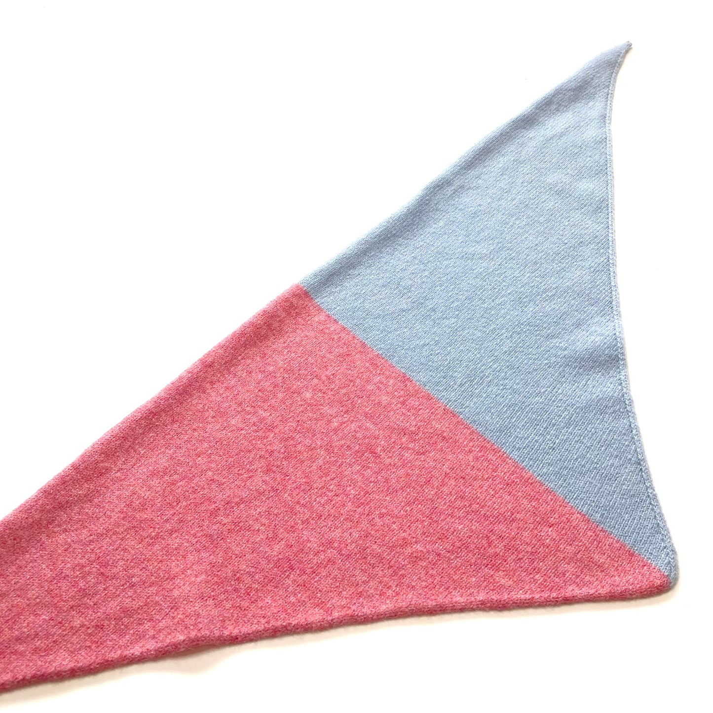 Triangle scarf - half'n'half