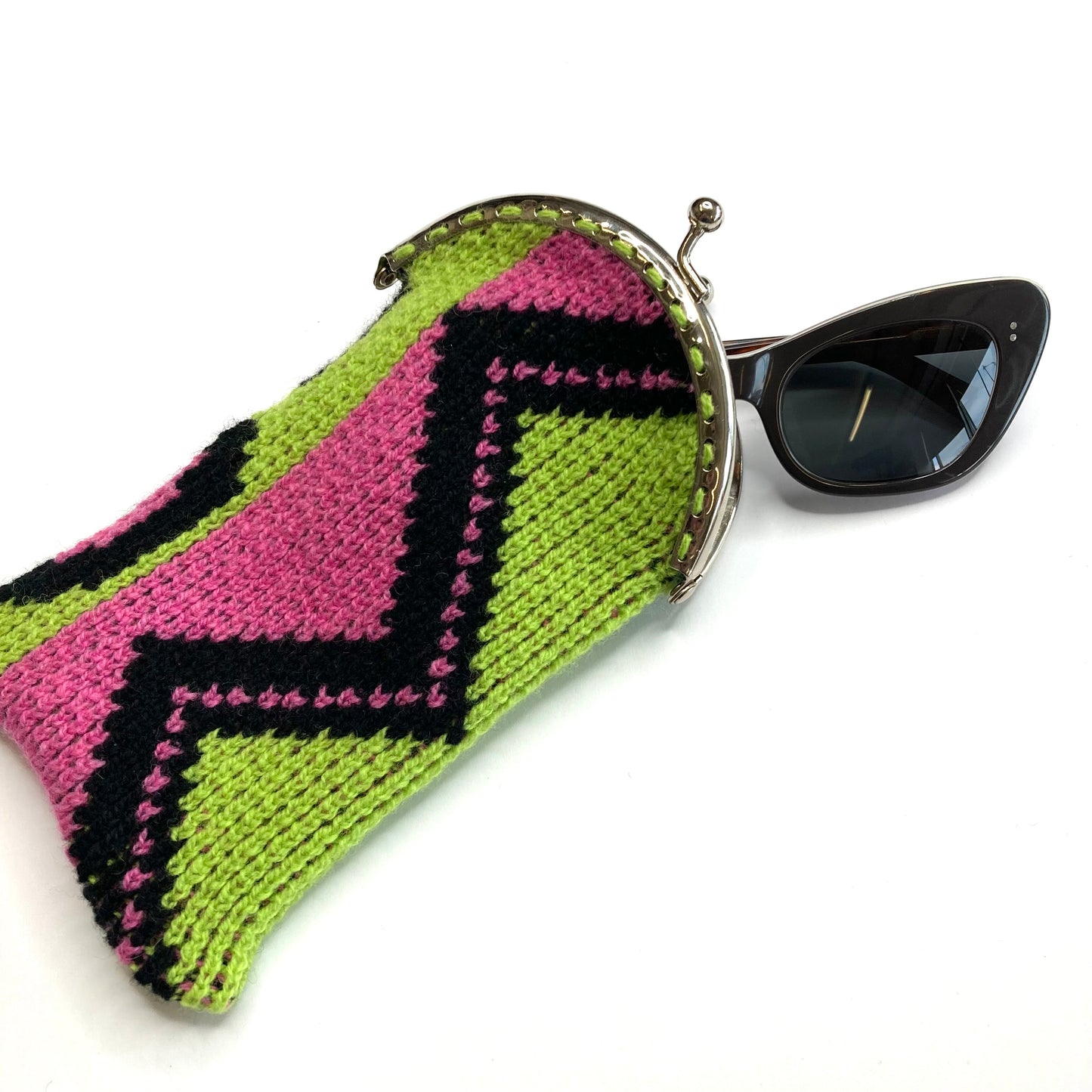 Fancy pouch (sample)