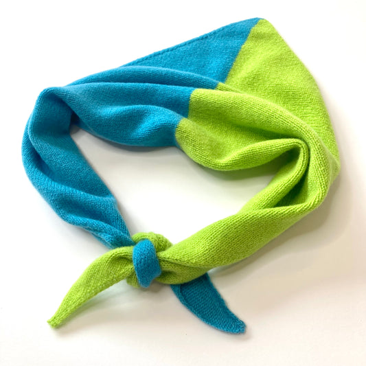 Triangle scarf - half'n'half