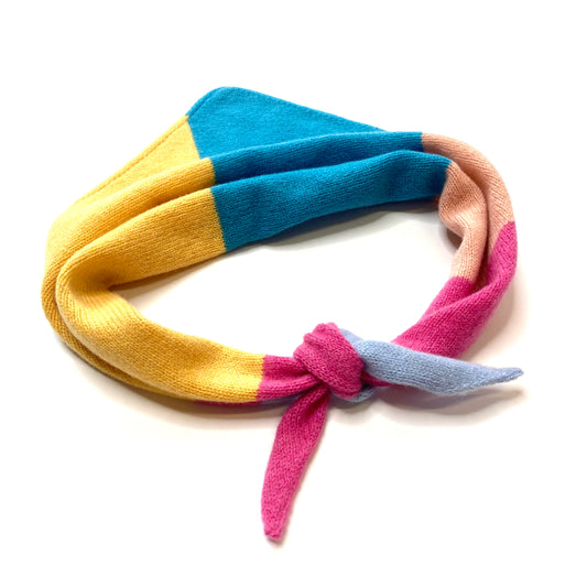Triangle scarf - Stripey